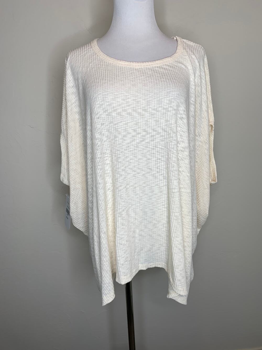 Dress Up Ribbed Oversized Tunic T Shirt Boxy Sz Medium Ivory Color